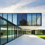 oz-by-stanley-saitowitz-natoma-architects-inc